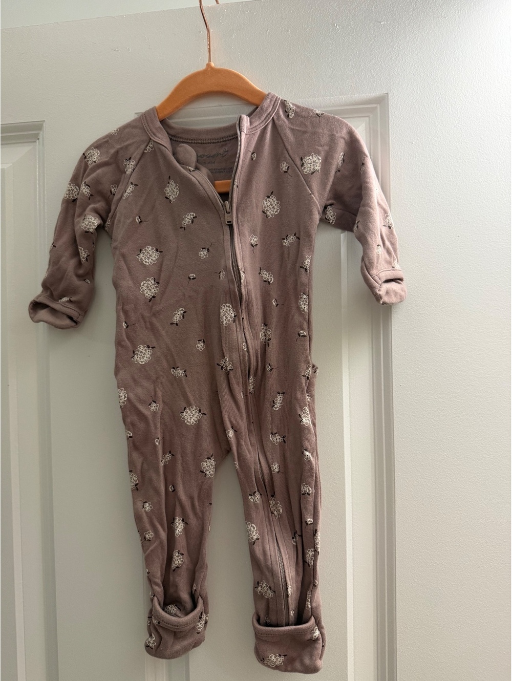Goumi Baby Zip Footie Pajamas 3-6M Mauve Sheep Print Convertible